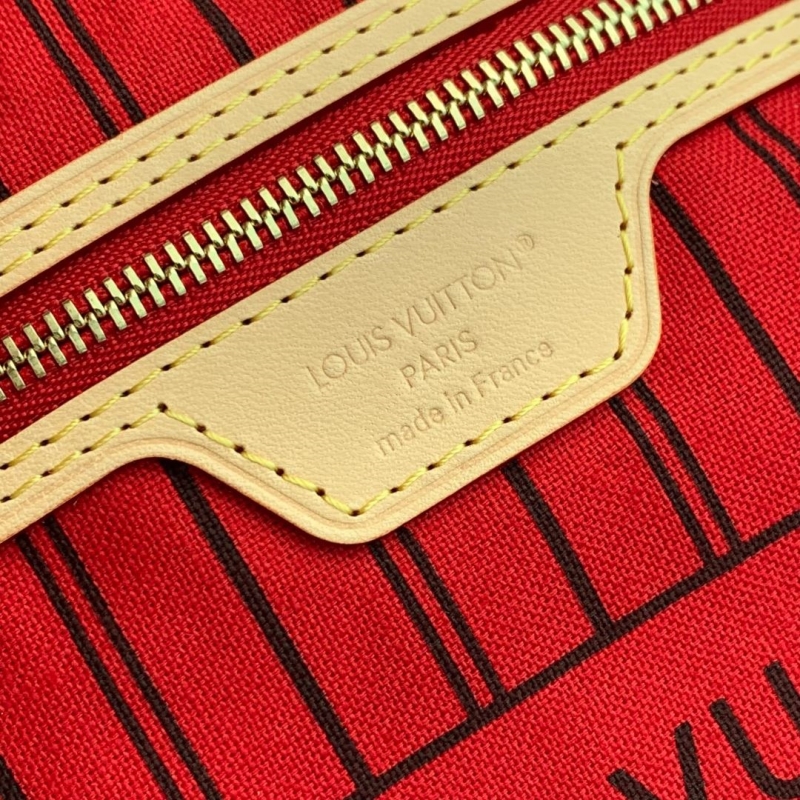 LV Shopping Bags
